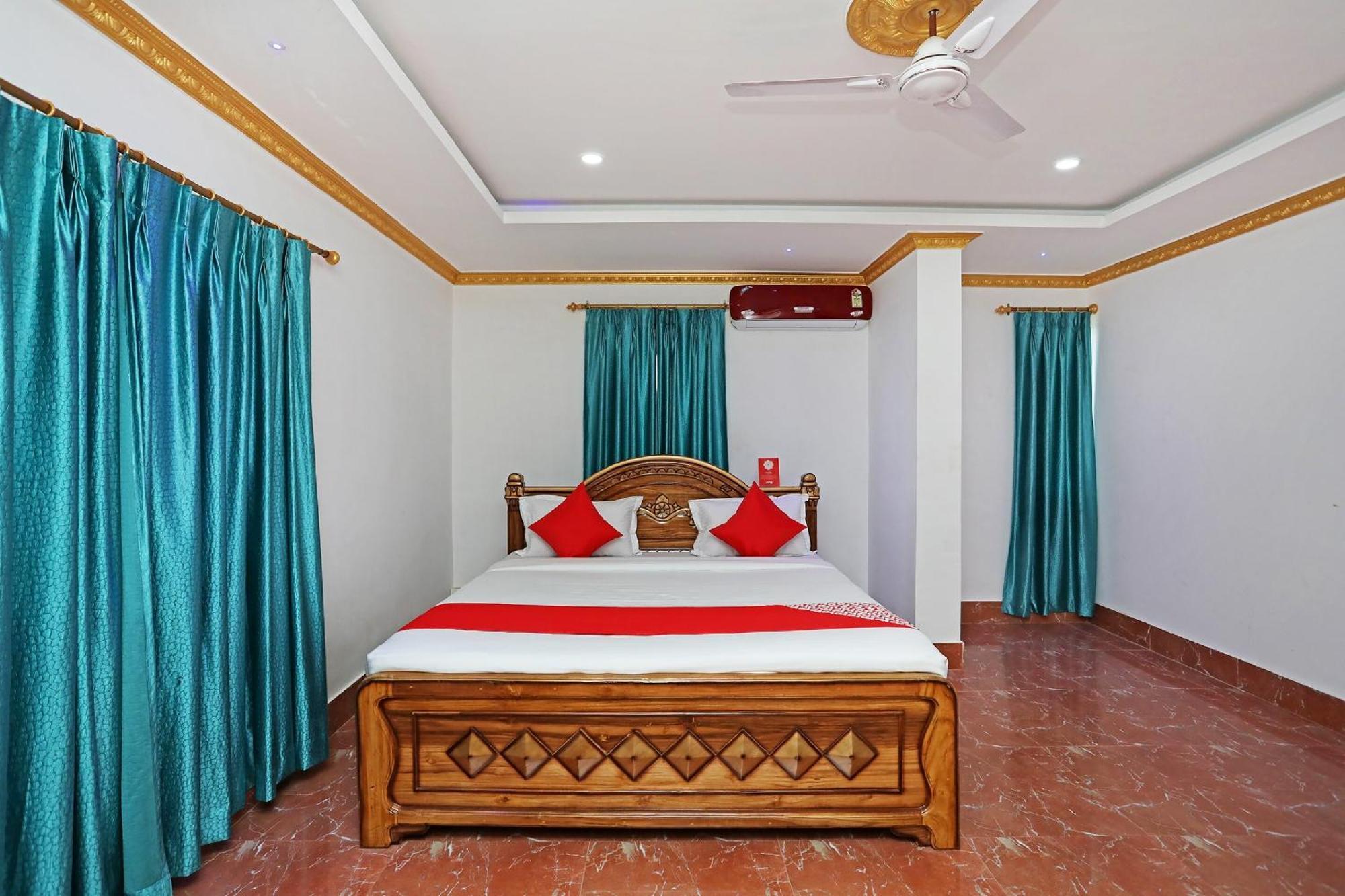 Collection O Hotel Royal Blue Bhubaneswar Esterno foto